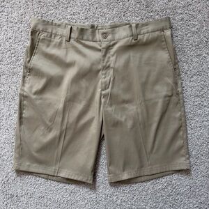 Nike Golf Tour Performance Dri-Fit Shorts Mens 36 Beige Stretch Flat Front